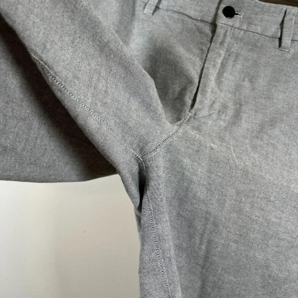 Lululemon Commission Short Mens Size 33 Relaxed Qwick Oxford 11" Gray Flat Front - Picture 7 of 9